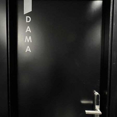 דירות מאלגה Dama Modern & Luxury מראה חיצוני תמונה