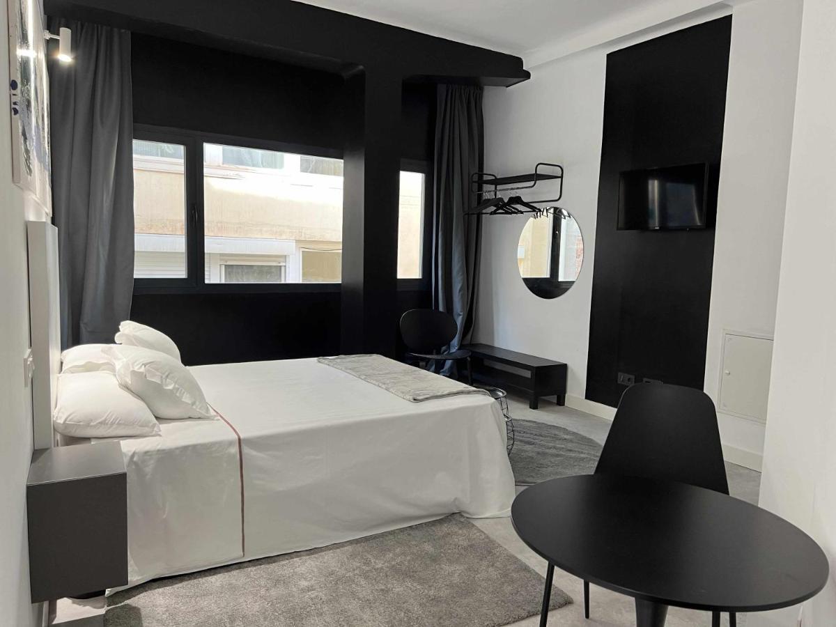 דירות מאלגה Dama Modern & Luxury מראה חיצוני תמונה